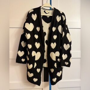 Excellent condition Maeve Halley Hearts Black and White Heart Cardigan
